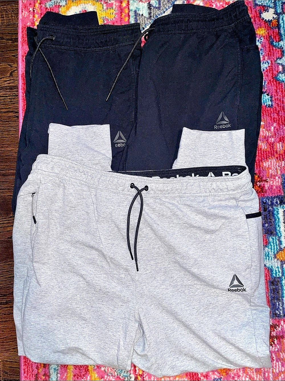 Reebok Pants in Black & Gray XXL